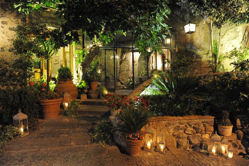 Hotel La Locanda Dei Ciocca 그로타페라타 외부 사진