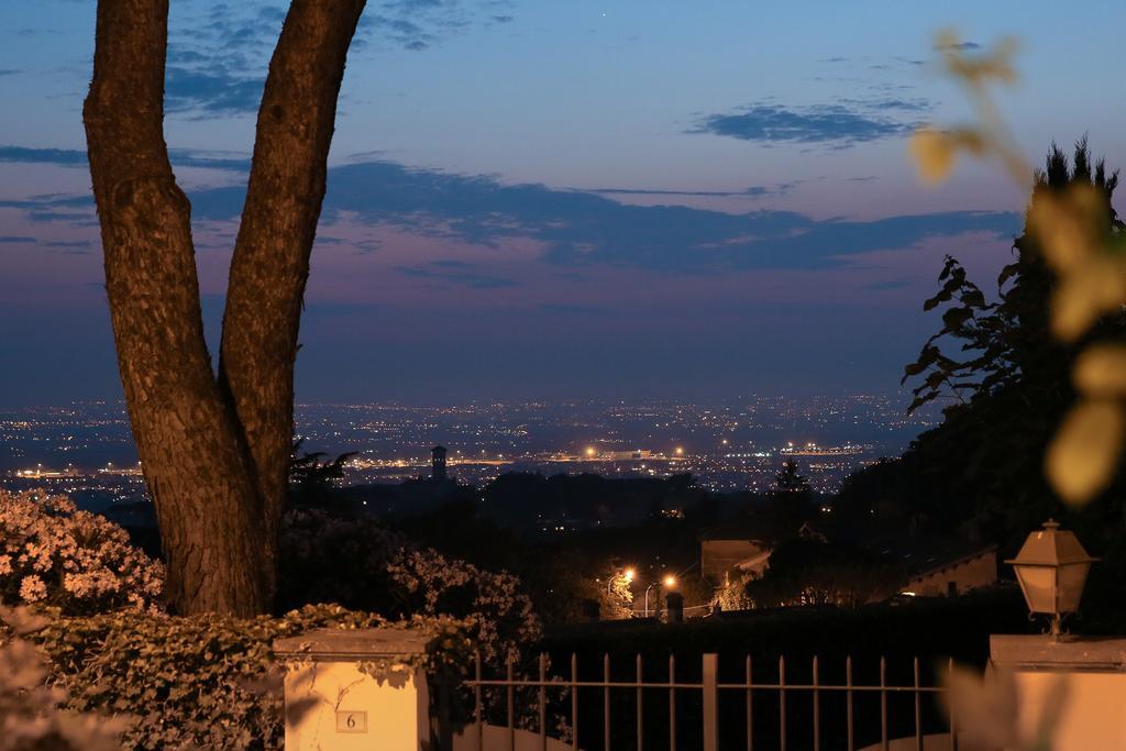 Hotel La Locanda Dei Ciocca 그로타페라타 외부 사진